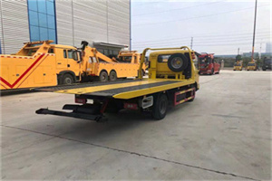 邹平非事故拖车